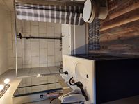 Master bath room