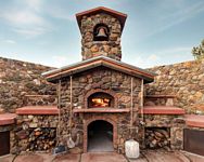 Pizza oven